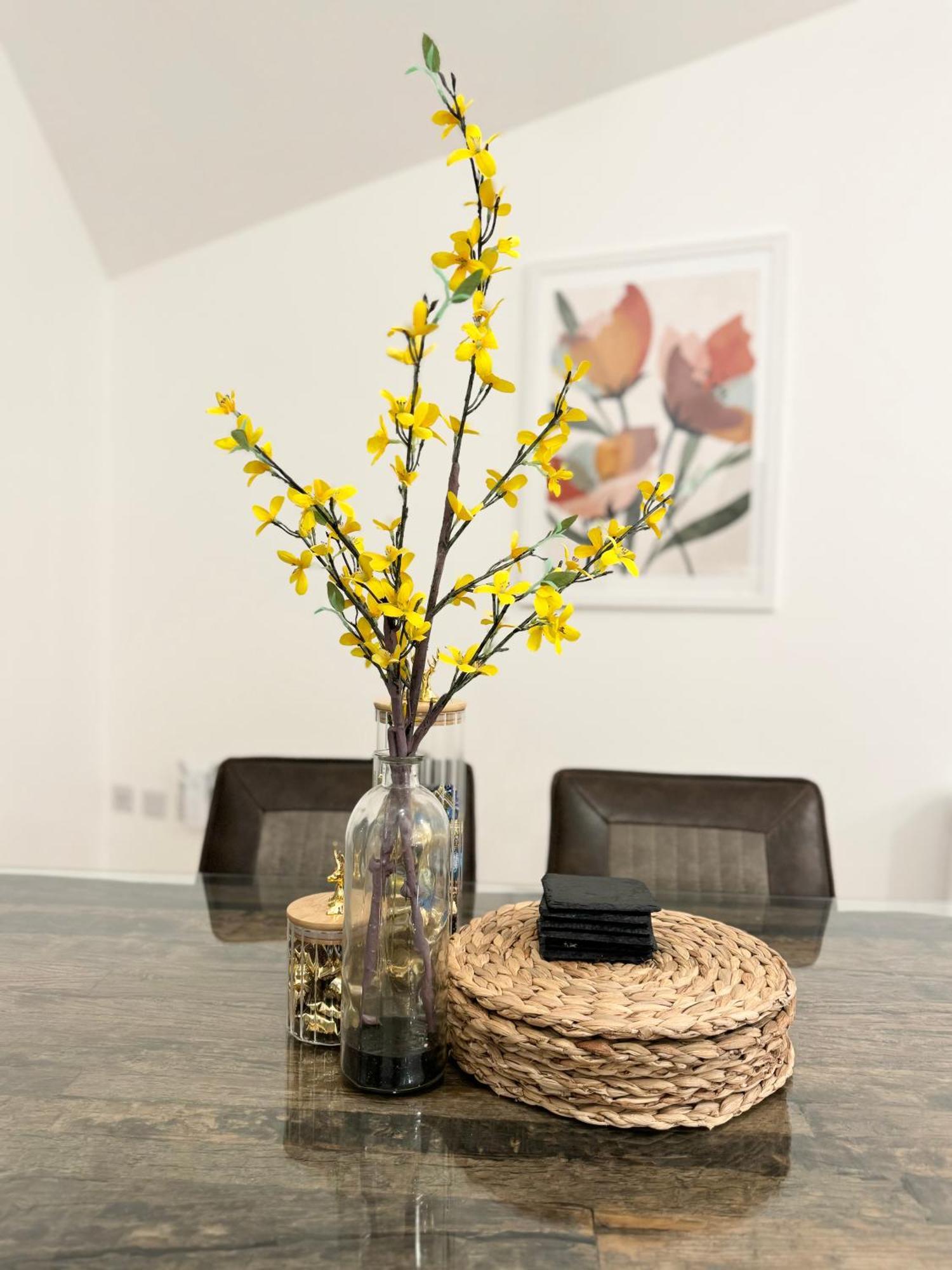 The Barn In The Courtyard Aparthotel Ulverston Bagian luar foto